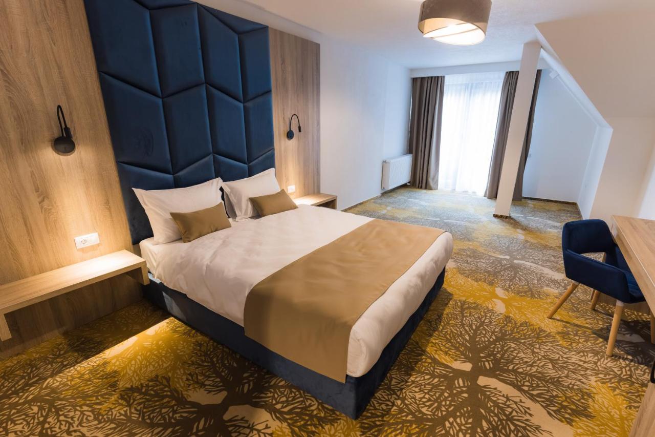 Nedei Hotel&Spa Transalpina Martiniatelep Kültér fotó
