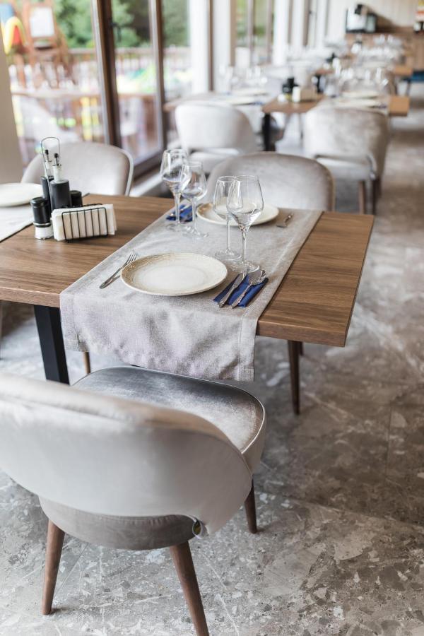 Nedei Hotel&Spa Transalpina Martiniatelep Kültér fotó